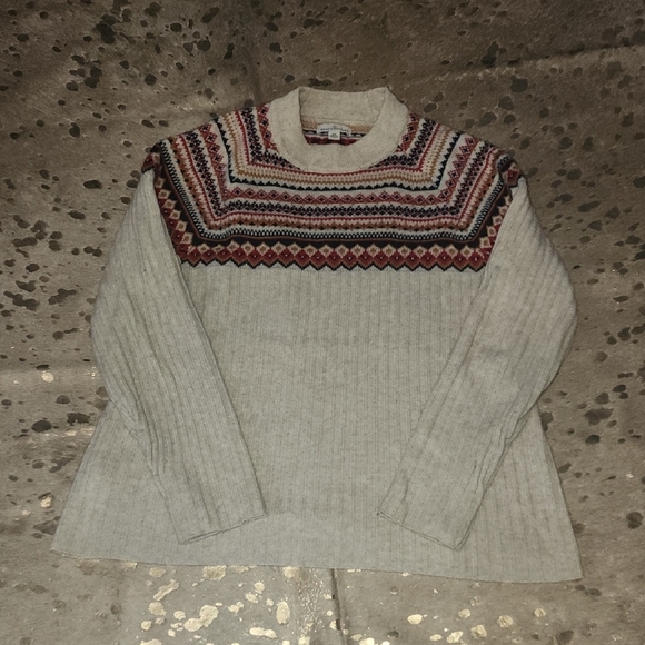 L.L. Bean Gray and Red Patterned Sweater